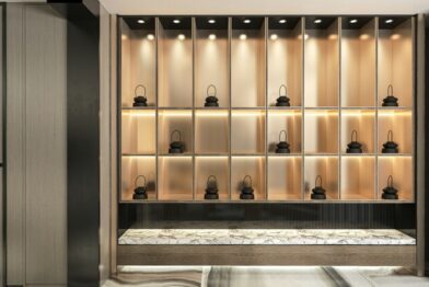 Vitrines e divisórias comerciais